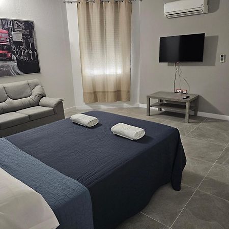 Hotel Velis Velez Malaga Exterior photo