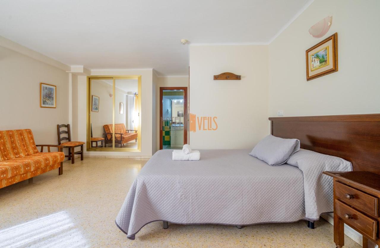 Hotel Velis Velez Malaga Exterior photo